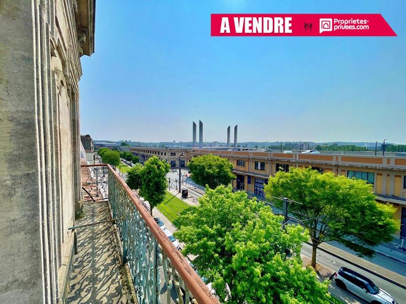Appartement - 135 m² - 5 pièces