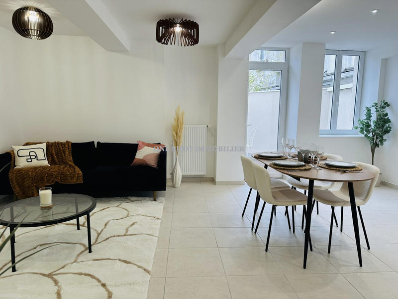 Maison - 140 m² - 6 pièces