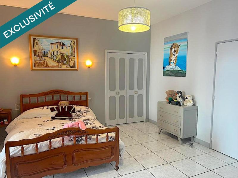 Maison - 195 m² - 8 pièces