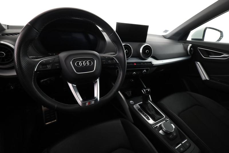 Audi Q2 35 Tdi s line Plus Quattro s tronic 150 ch