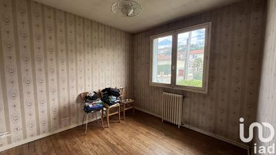 Maison - 83 m² - 4 pièces