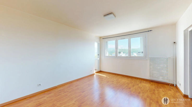 Appartement - 76 m² - 4 pièces