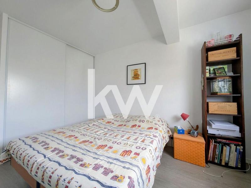 Appartement - 100 m² - 4 pièces