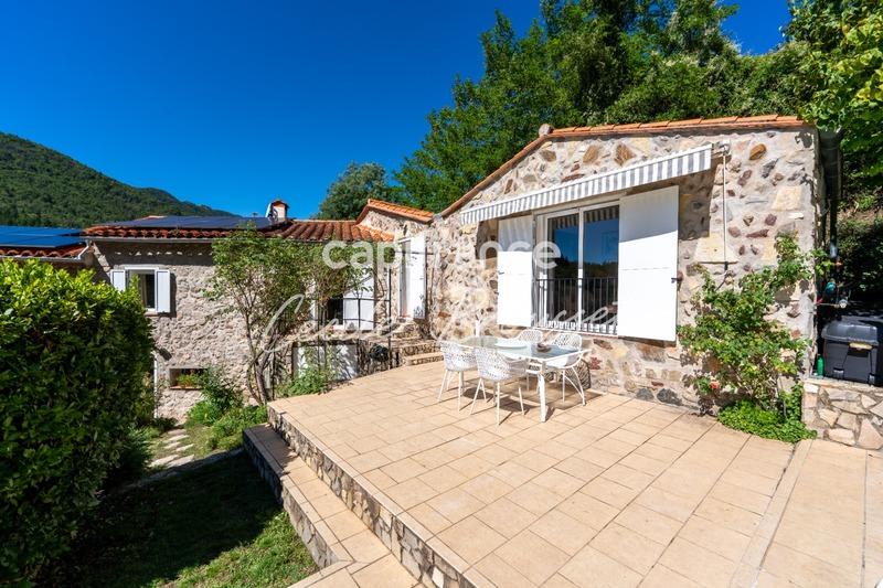 Maison - 140 m² - 7 pièces