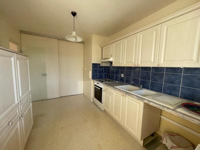 Appartement - 81 m² - 4 pièces