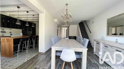 Maison - 150 m² - 6 pièces