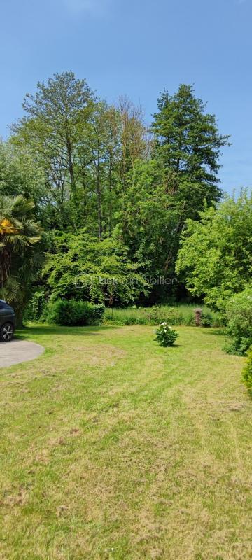 Maison traditionnelle - 162 m² - 7 pièces