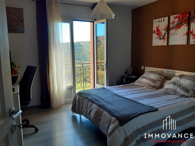 Villa - 196 m² - 7 pièces