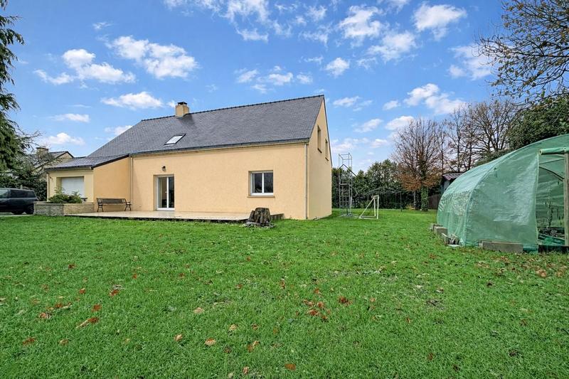 Maison - 155 m² - 6 pièces