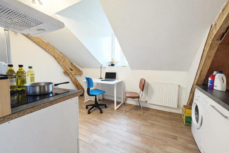 Villa - 262 m² - 13 pièces