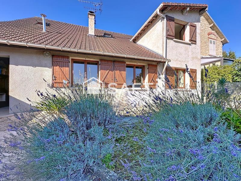 Maison - 162 m² - 7 pièces