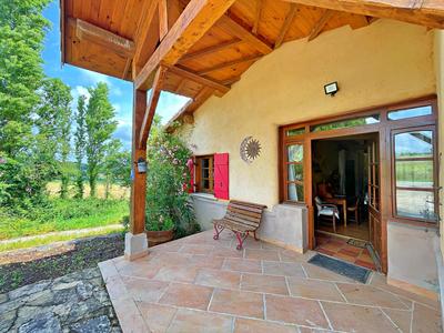 Maison - 412 m² - 15 pièces