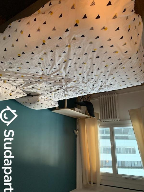 Chambre - 11 m² - 1 pièce