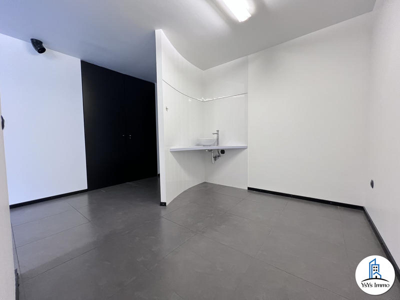 Bureau - 33 m²