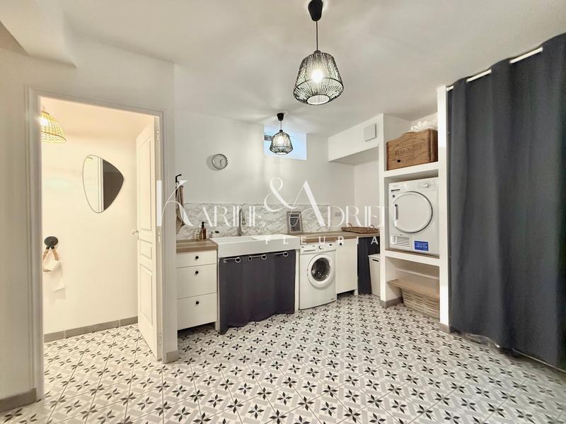 Maison - 110 m² - 6 pièces