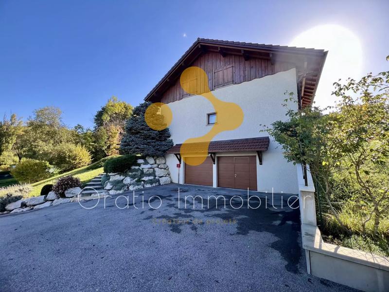 Maison - 161 m² - 6 pièces