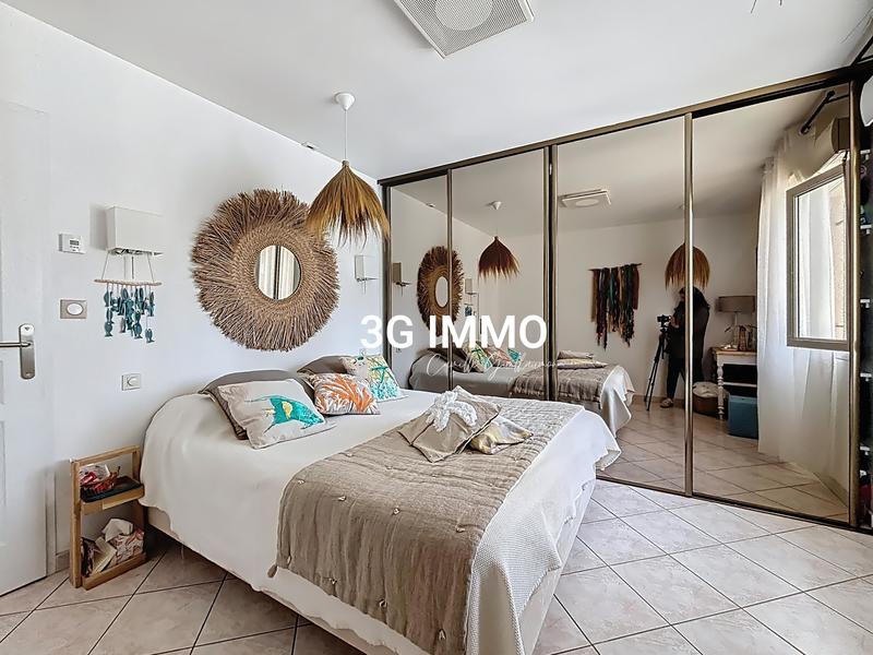 Maison - 185 m² - 5 pièces