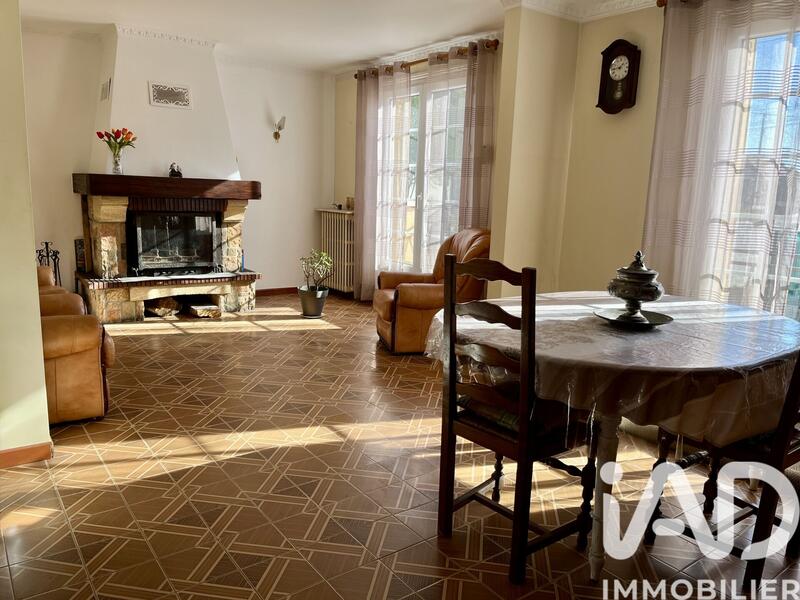 Maison - 100 m² - 5 pièces