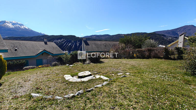 Maison - 74 m² - 4 pièces