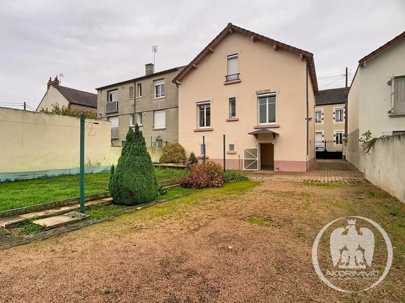 Maison - 162 m² - 6 pièces