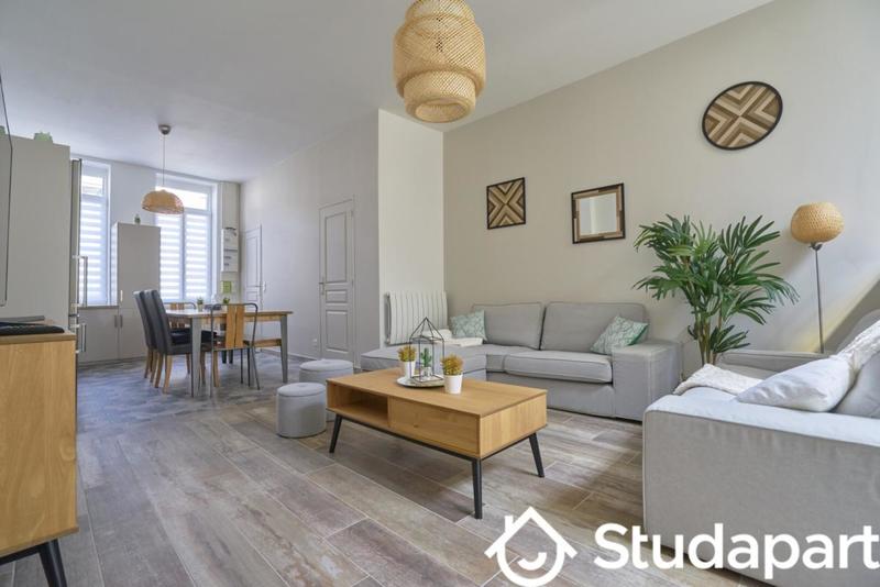 Chambre - 13 m² - 1 pièce