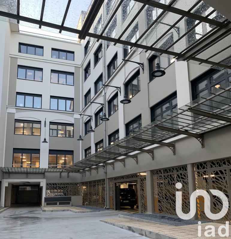 Immeuble - 8 000 m²