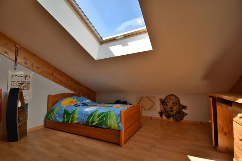 Maison - 215 m² - 10 pièces