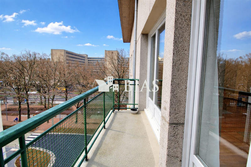 Appartement - 97 m² - 4 pièces