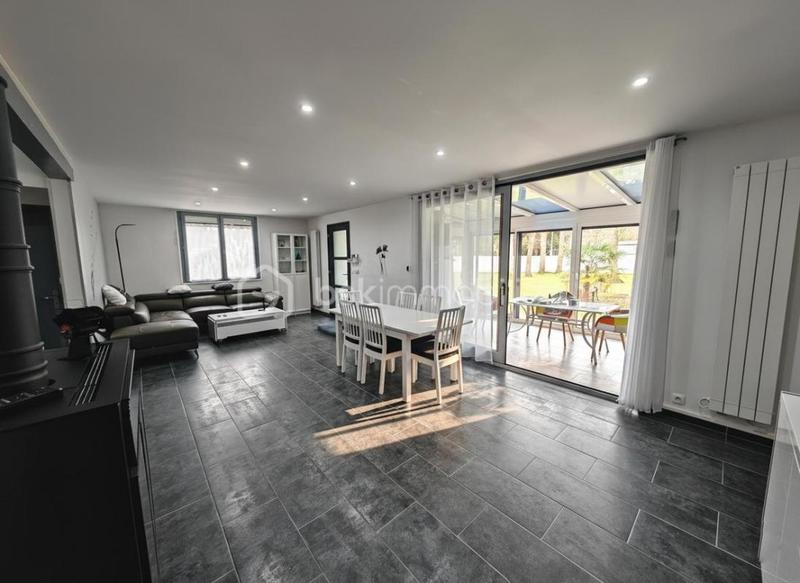 Maison d'architecte - 135 m² - 4 pièces