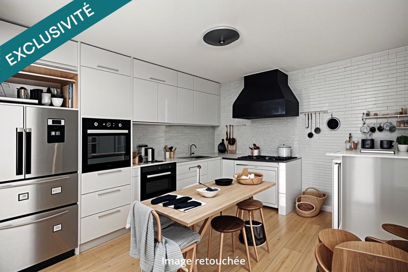 Maison - 230 m² - 8 pièces