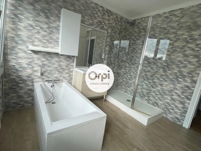 Appartement - 106 m² - 4 pièces