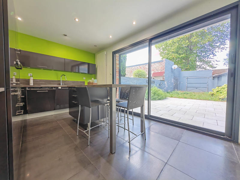 Maison - 113 m² - 5 pièces