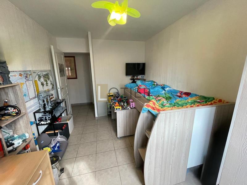 Maison - 94 m² - 4 pièces