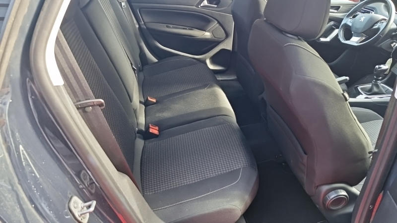 Peugeot 308 Sw bluehdi 130ch ss bvm6 active business