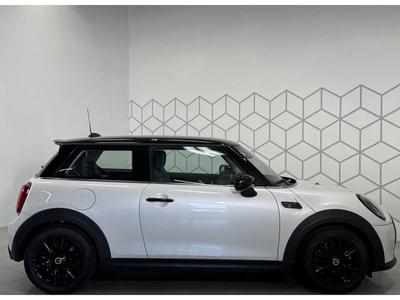 Mini Mini Hatch 3 Portes Cooper se 184 ch Edition Premium