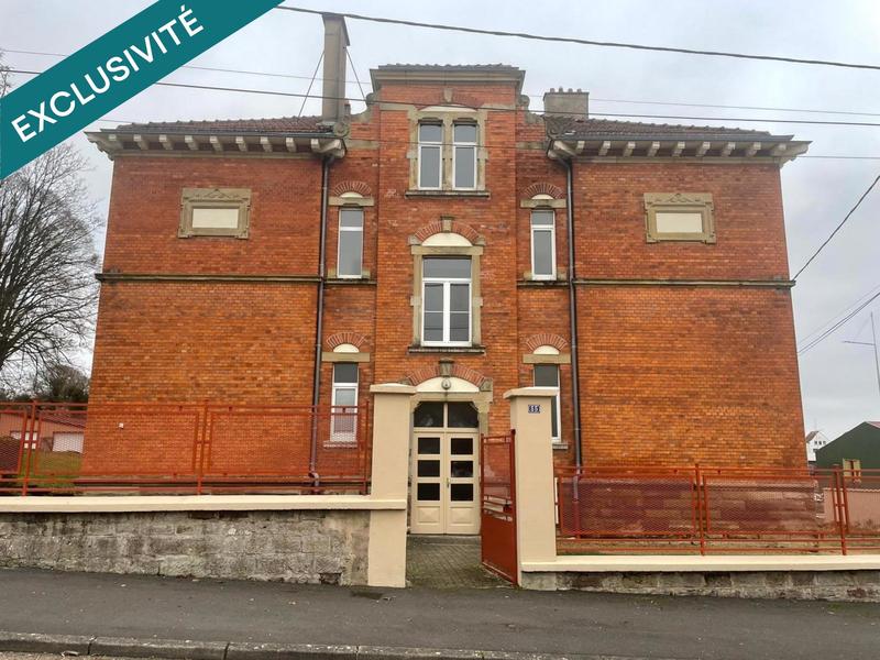 Appartement - 100 m² - 5 pièces