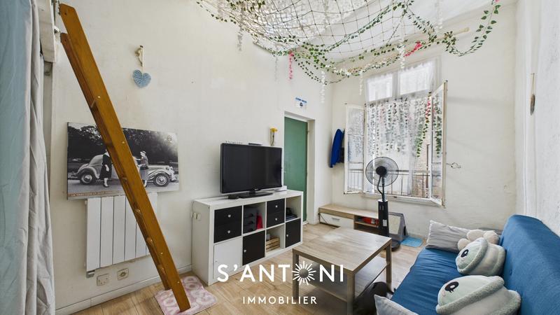 Maison - 100 m² - 6 pièces