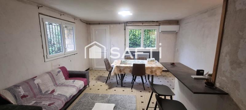 Maison - 240 m² - 8 pièces