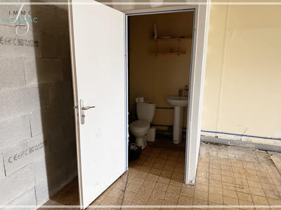 Local commercial - 130 m²