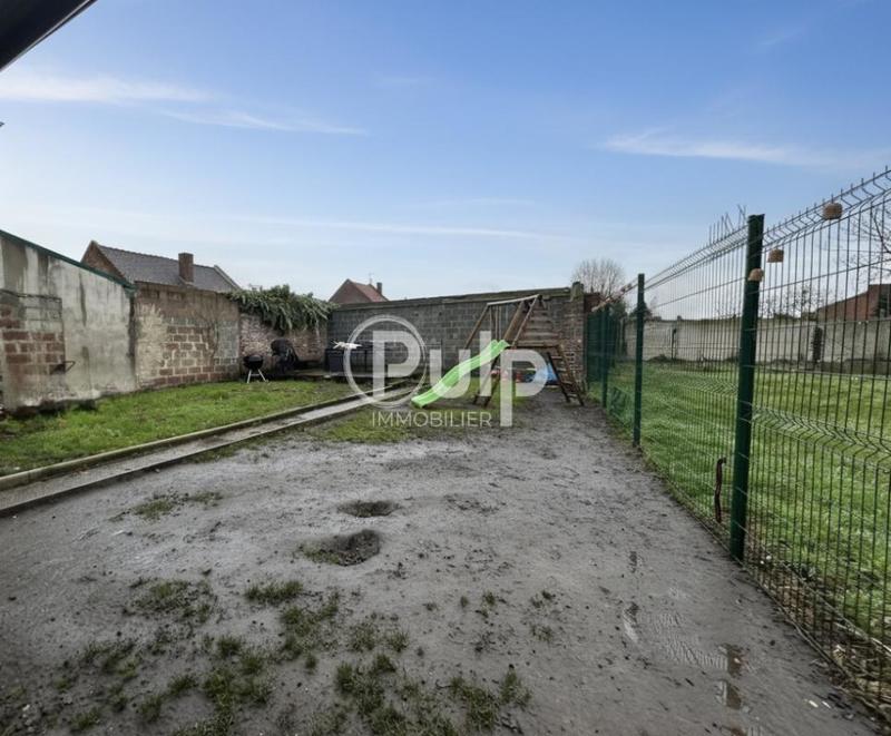 Maison - 160 m² - 9 pièces