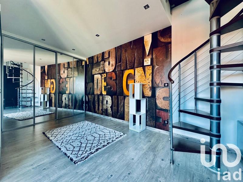 Maison de village - 304 m² - 7 pièces