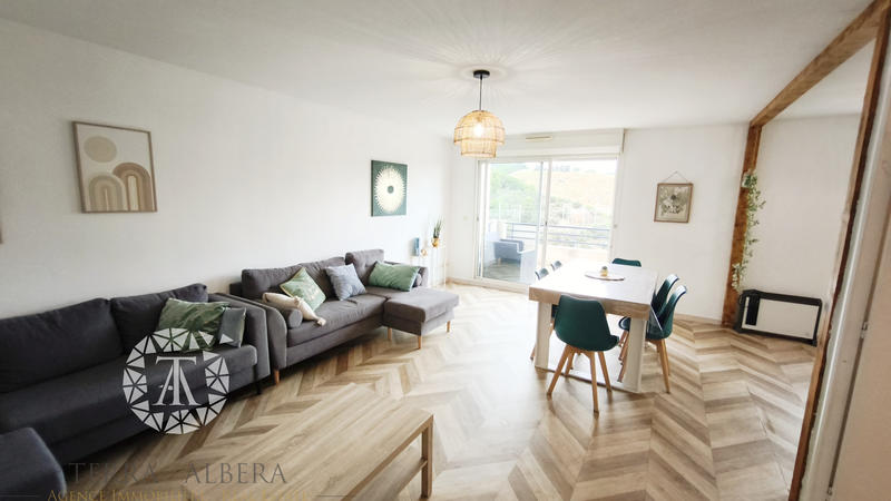 Maison - 81 m² - 4 pièces