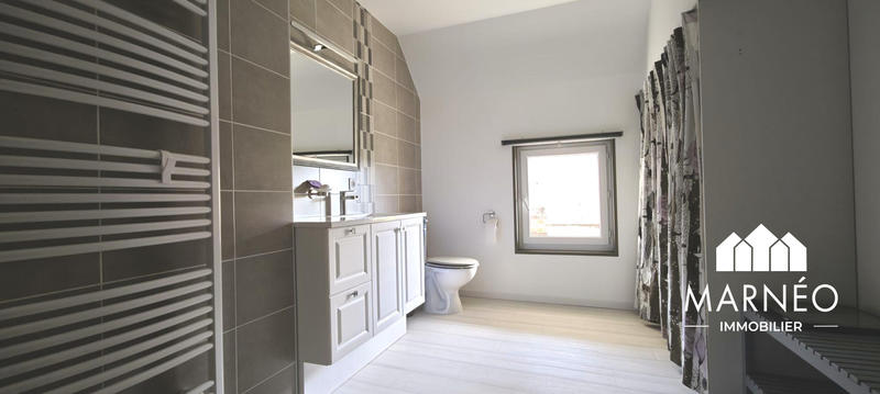 Maison ancienne - 192 m² - 6 pièces