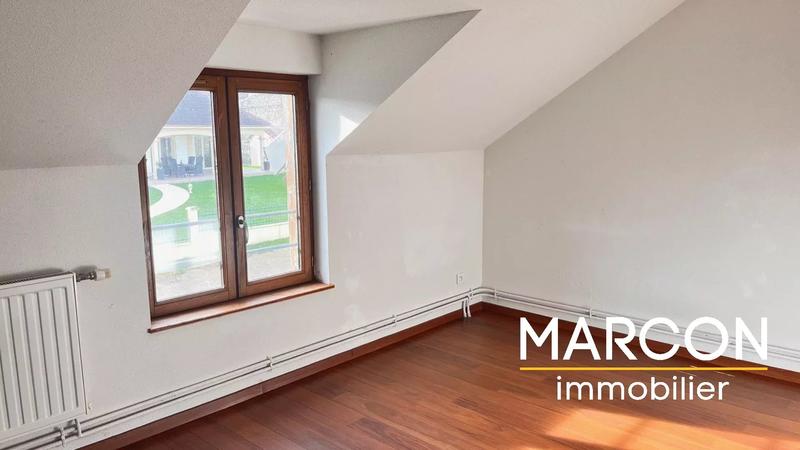 Maison - 94 m² - 5 pièces