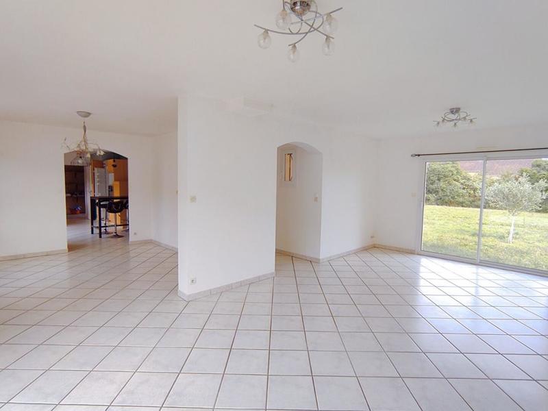 Maison - 111 m² - 5 pièces