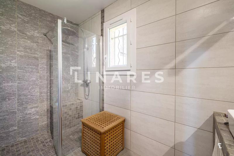 Maison - 145 m² - 5 pièces