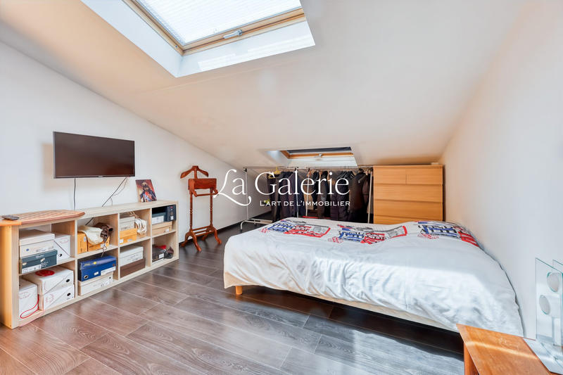 Appartement - 87 m² - 4 pièces