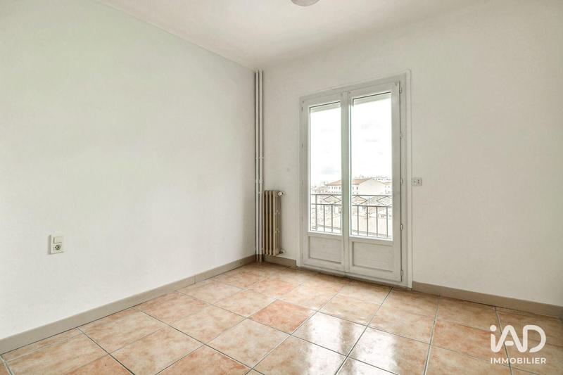 Appartement - 64 m² - 2 pièces