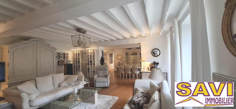 Maison - 190 m² - 6 pièces