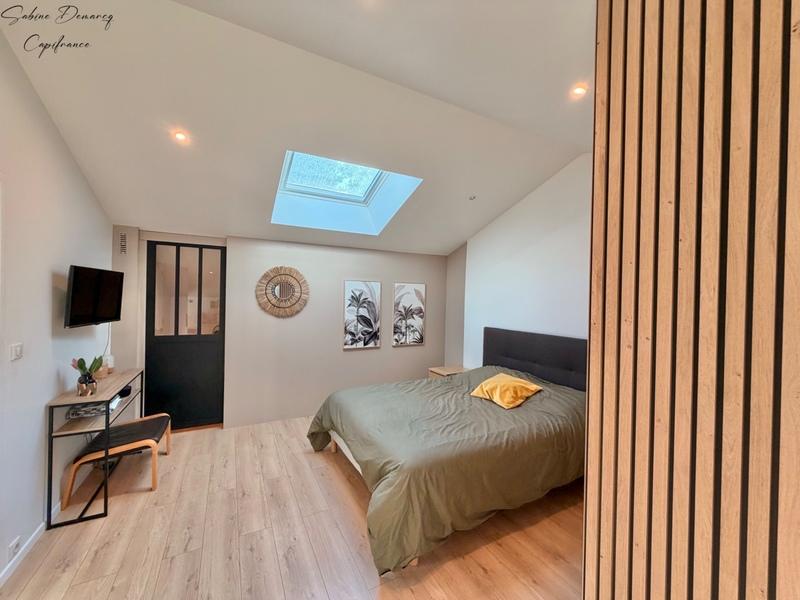 Maison - 185 m² - 5 pièces